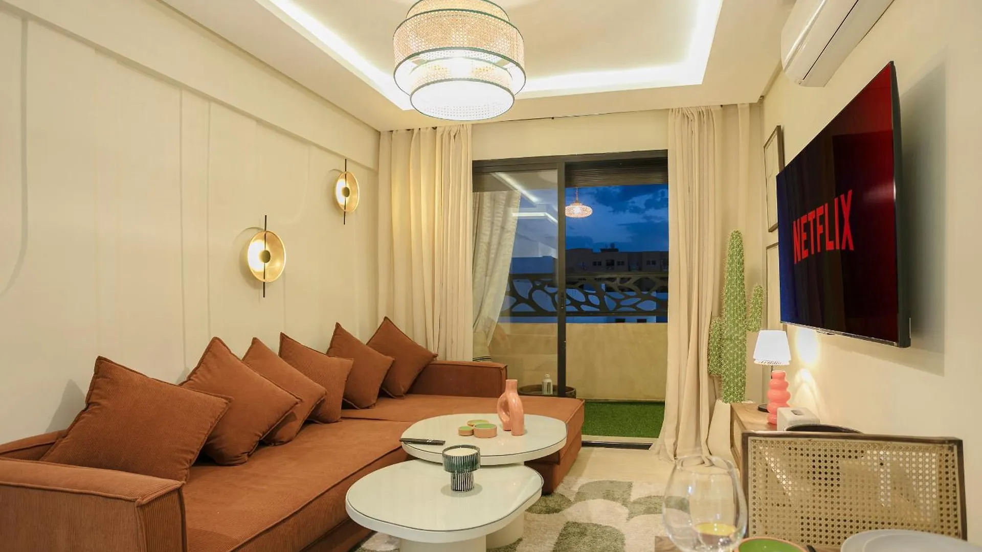 Timeless And Central Fully Equiped Apartement And Fast Wifi Marraquexe